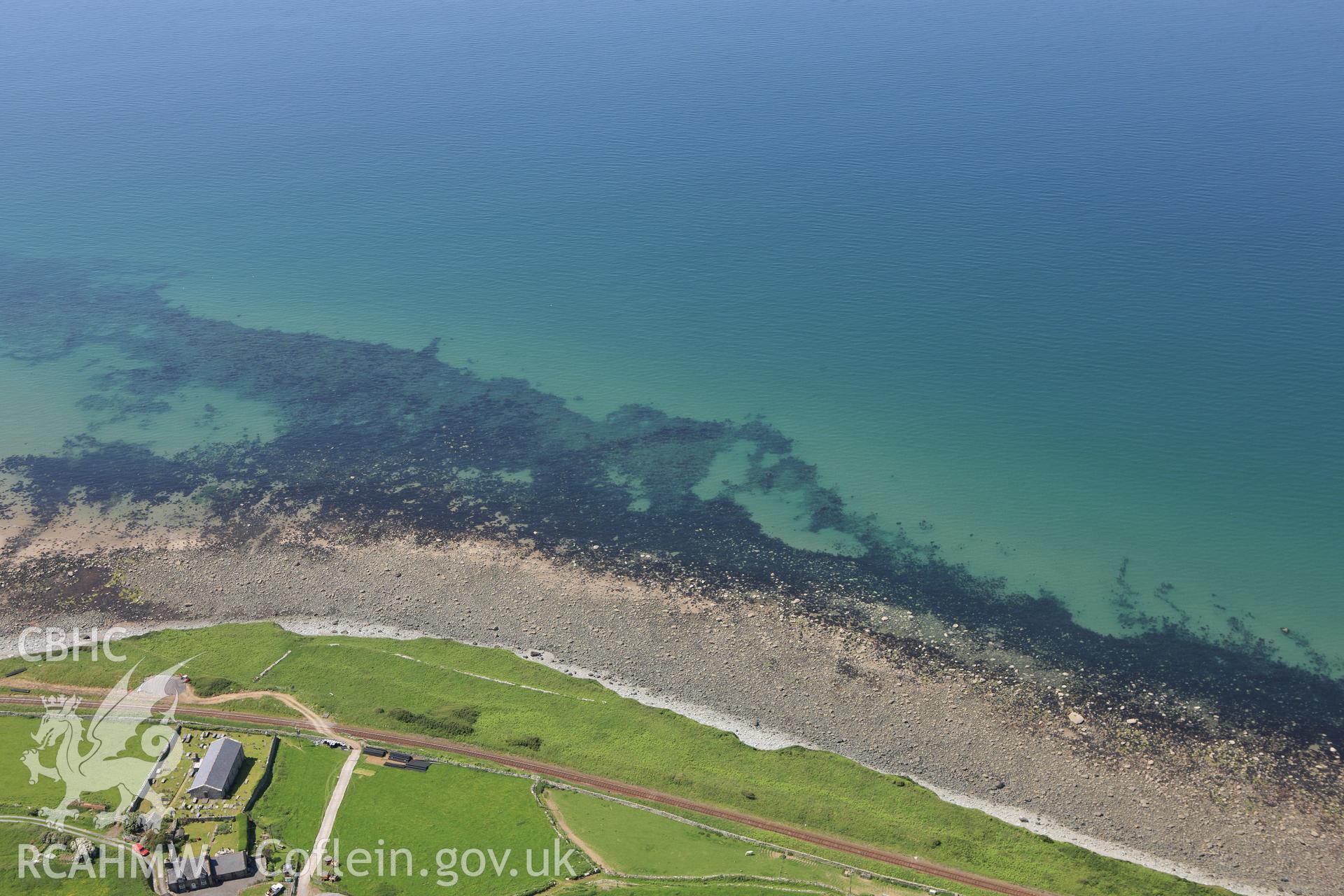 RCAHMW colour oblique aerial photograph of Llangelynin Fish Trap. Taken on 02 June 2009 by Toby Driver