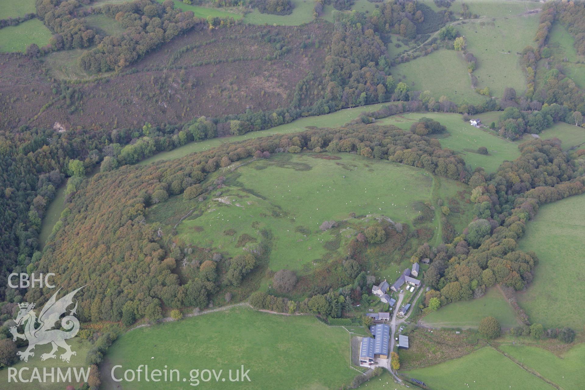 RCAHMW colour oblique aerial photograph of Dinas Melin-y-Wig. Taken on 13 October 2009 by Toby Driver