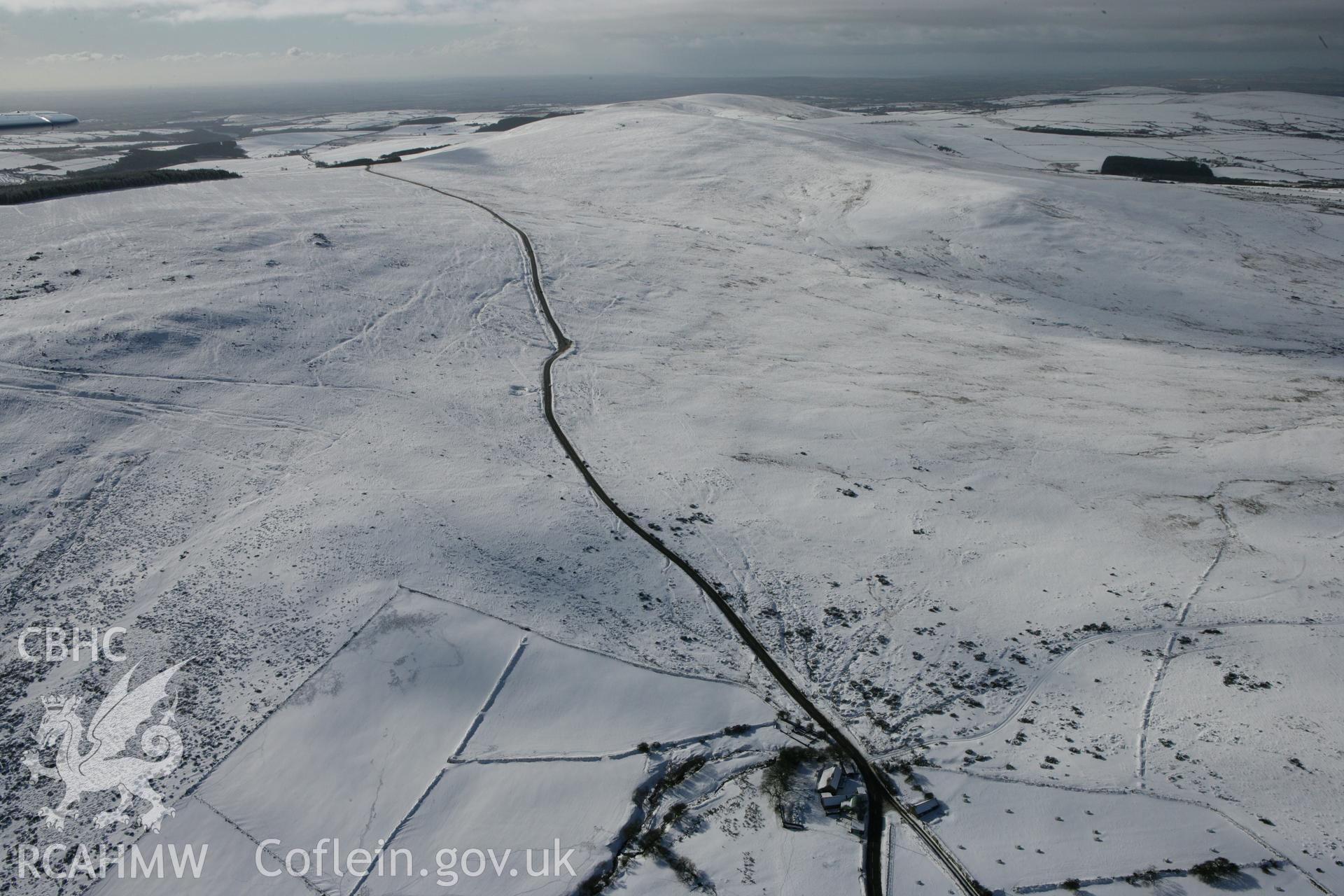 RCAHMW colour oblique photograph of Tafarn y Bwlch landscape. Taken by Toby Driver on 06/02/2009.