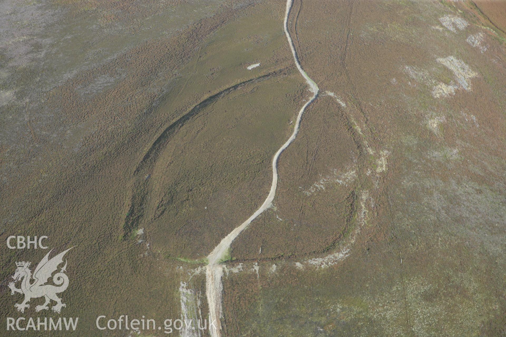 RCAHMW colour oblique aerial photograph of Moel-y-Gaer Hillfort, Llantysilio. Taken on 13 October 2009 by Toby Driver