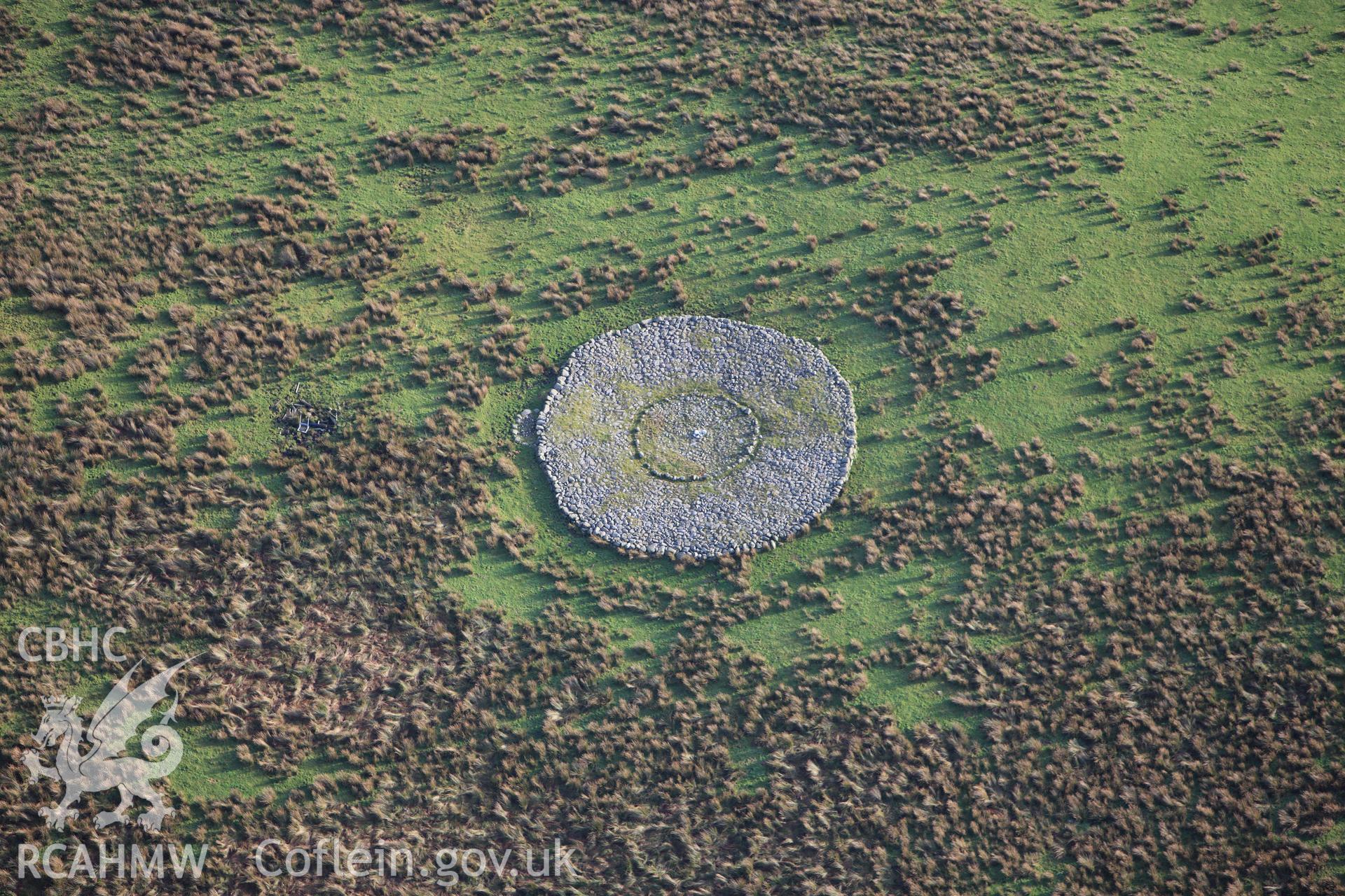 RCAHMW colour oblique aerial photograph of Platform Cairn (Brenig 51). Taken on 10 December 2009 by Toby Driver