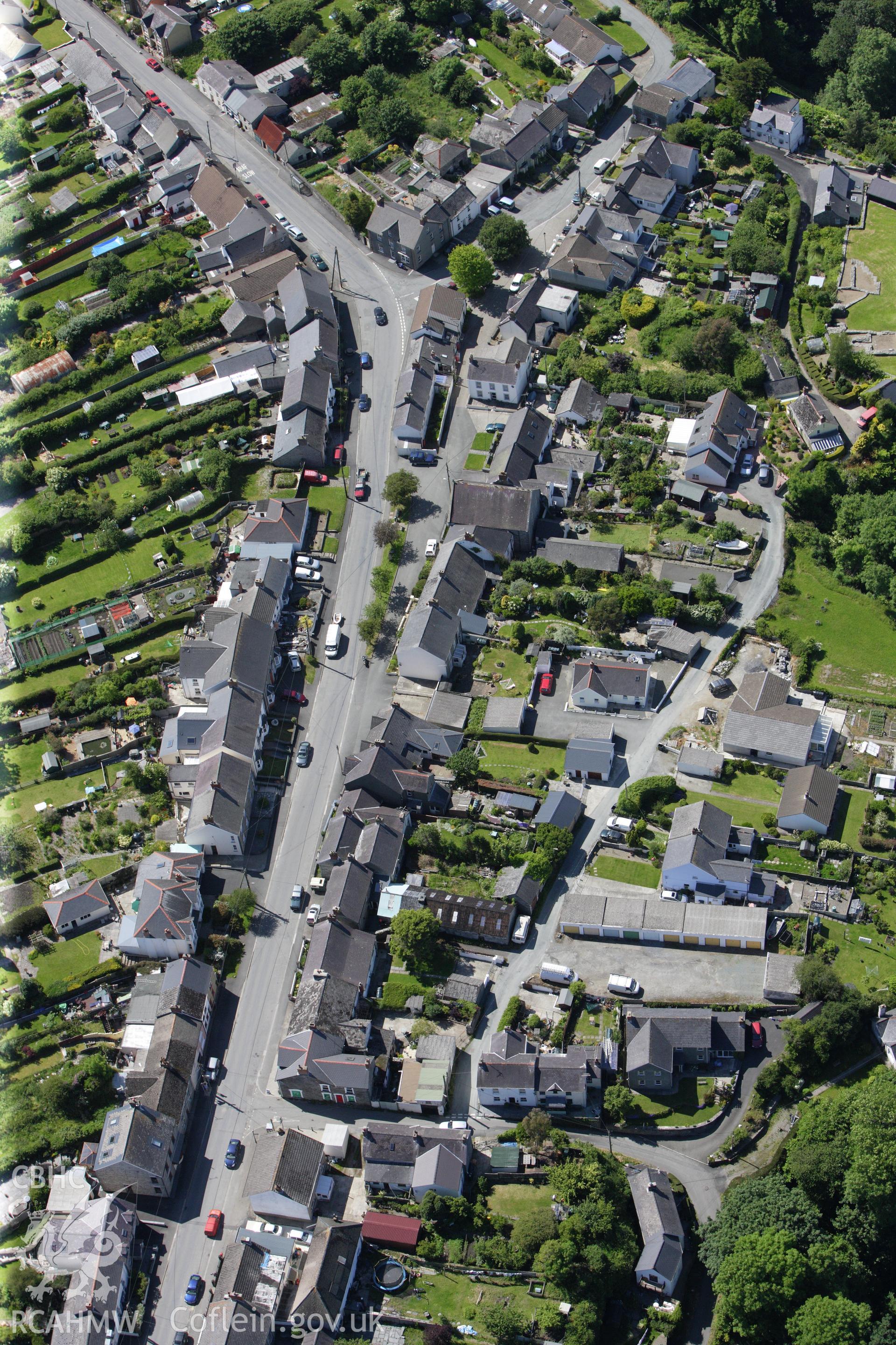 RCAHMW colour oblique aerial photograph of Cilgerran. Taken on 16 June 2009 by Toby Driver