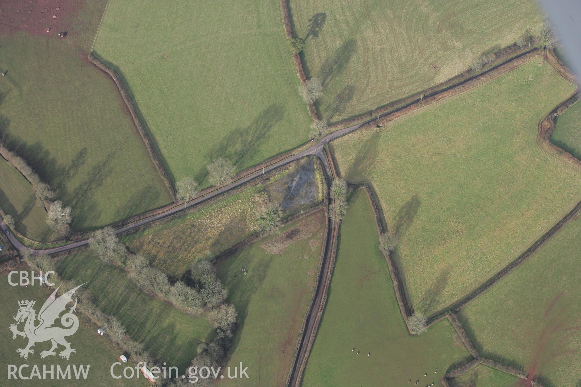 RCAHMW colour oblique photograph of Maen Melyn;. Taken by Toby Driver on 11/02/2009.