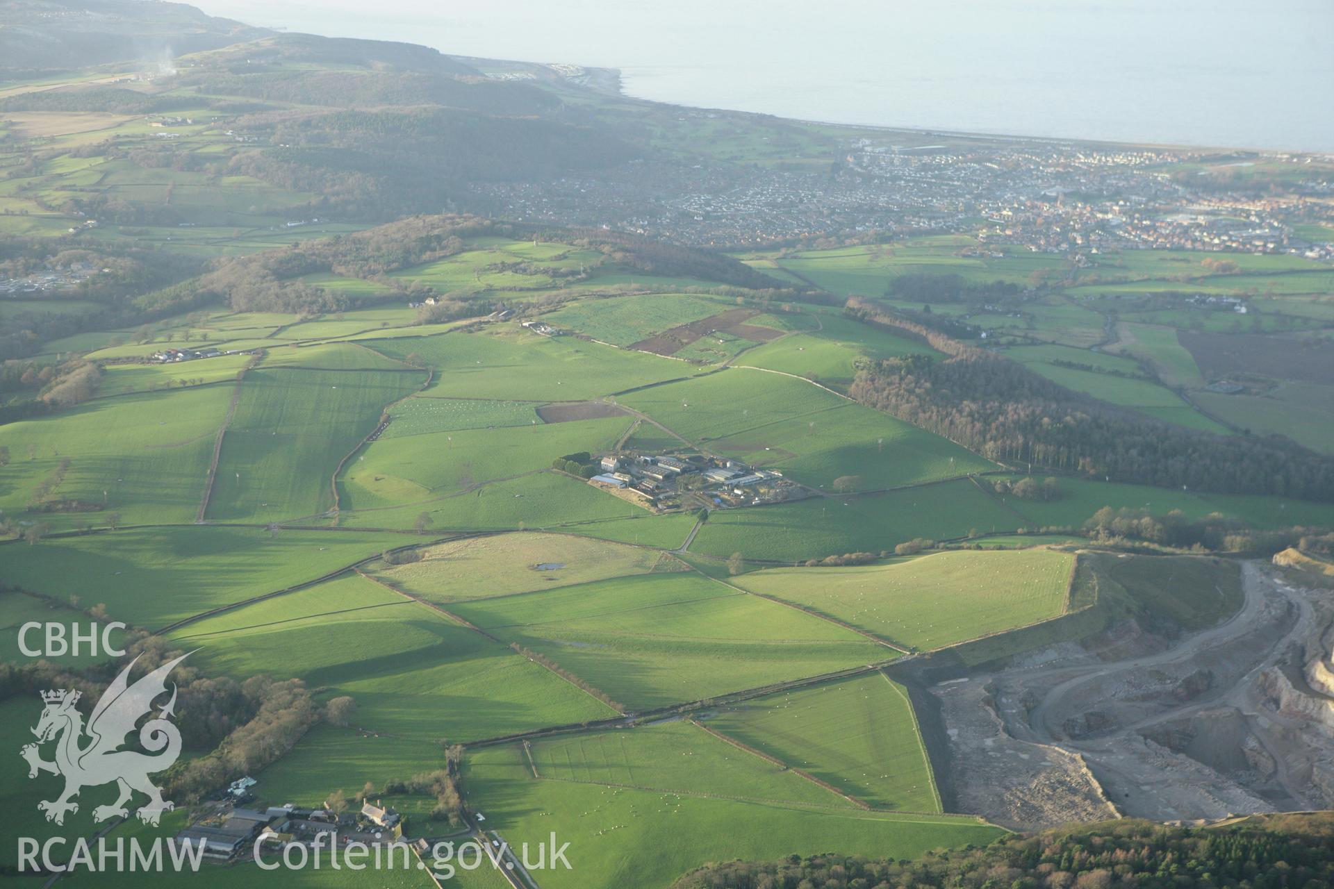 RCAHMW colour oblique photograph of Faedre, earthworks. Taken by Toby Driver on 10/12/2009.