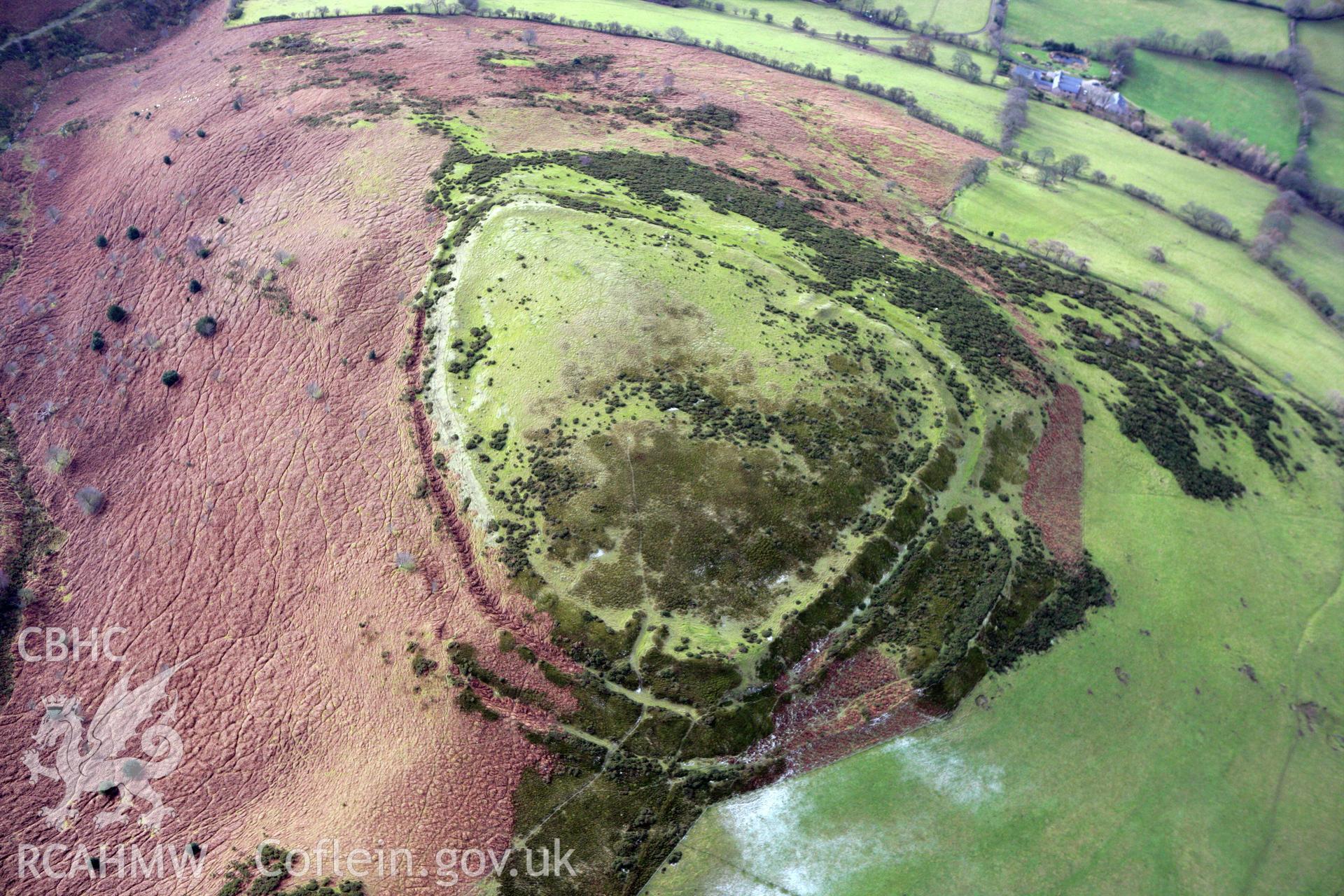 RCAHMW colour oblique photograph of Moel-y-Gaer hillfort. Taken by Toby Driver on 21/01/2009.