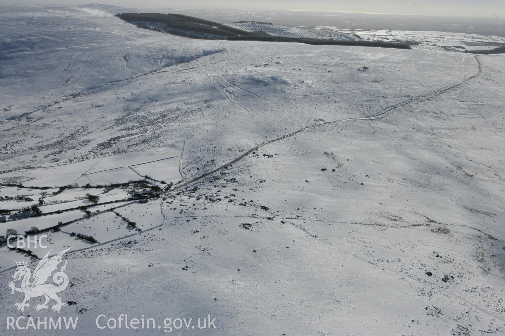 RCAHMW colour oblique photograph of Tafarn y Bwlch landscape. Taken by Toby Driver on 06/02/2009.