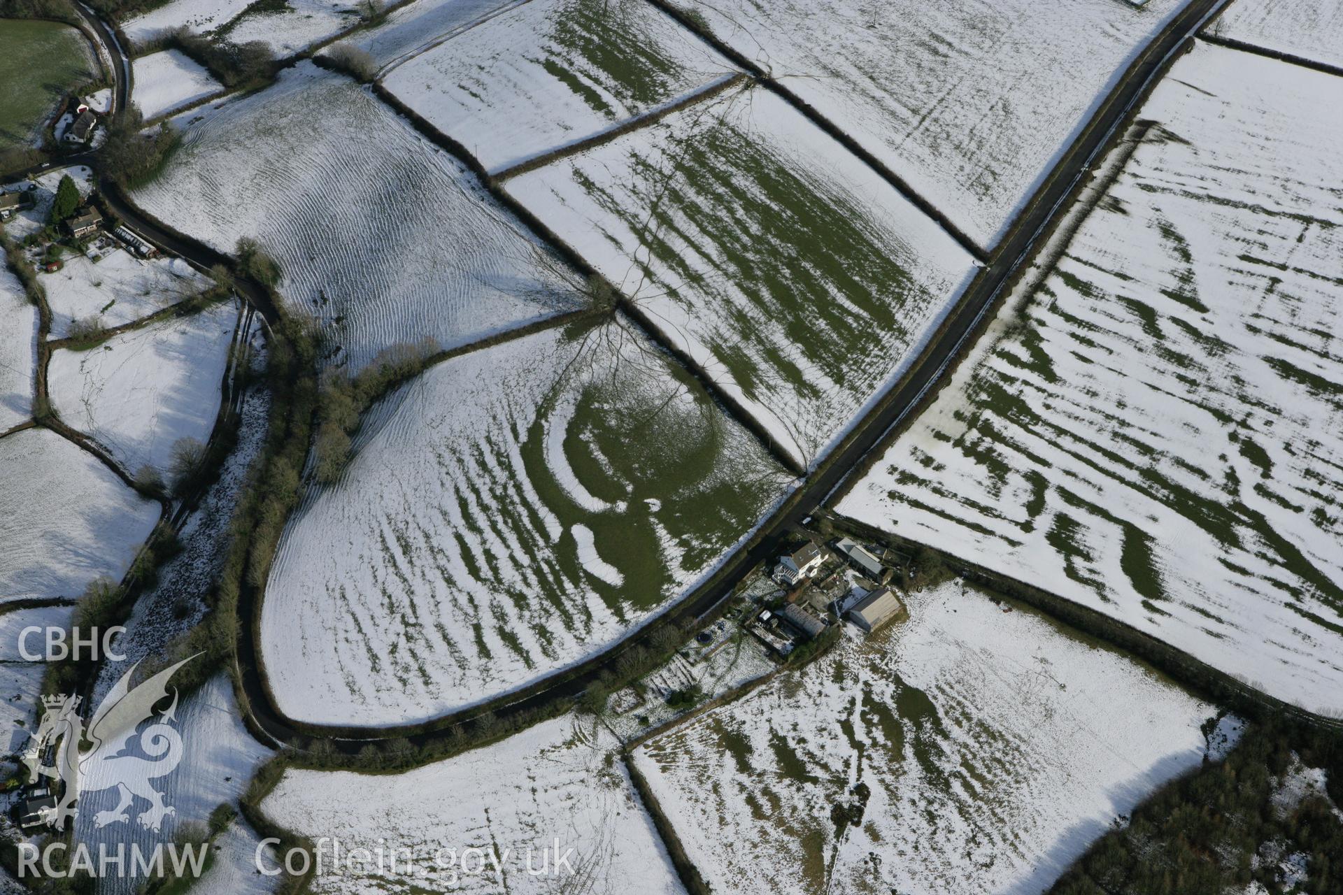 RCAHMW colour oblique photograph of Bwlch-y-Seiri camp. Taken by Toby Driver on 06/02/2009.