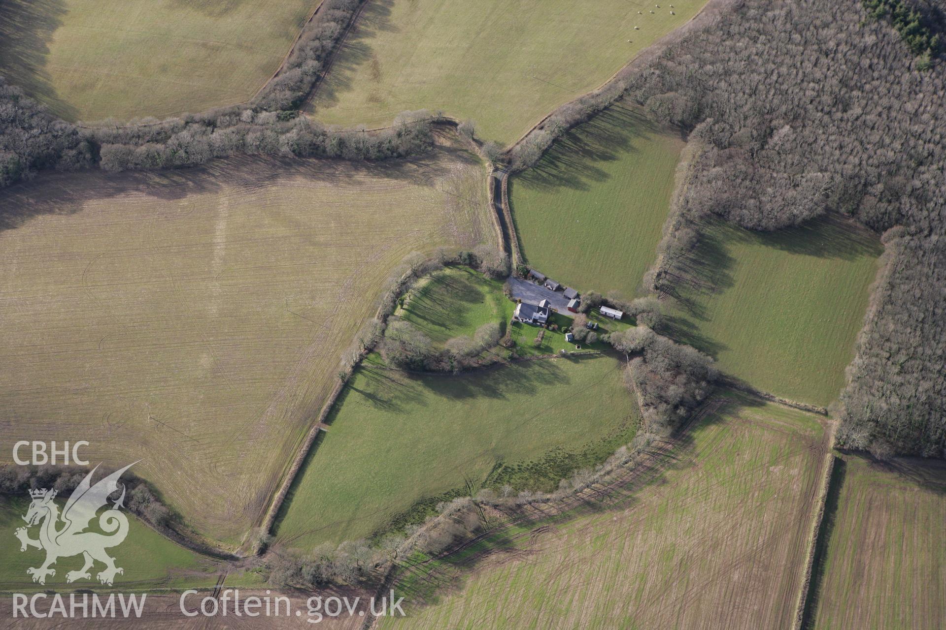 RCAHMW colour oblique photograph of Park Camp; Park Rath,enclosure. Taken by Toby Driver on 11/02/2009.